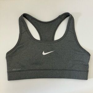 Nike sports bra XS